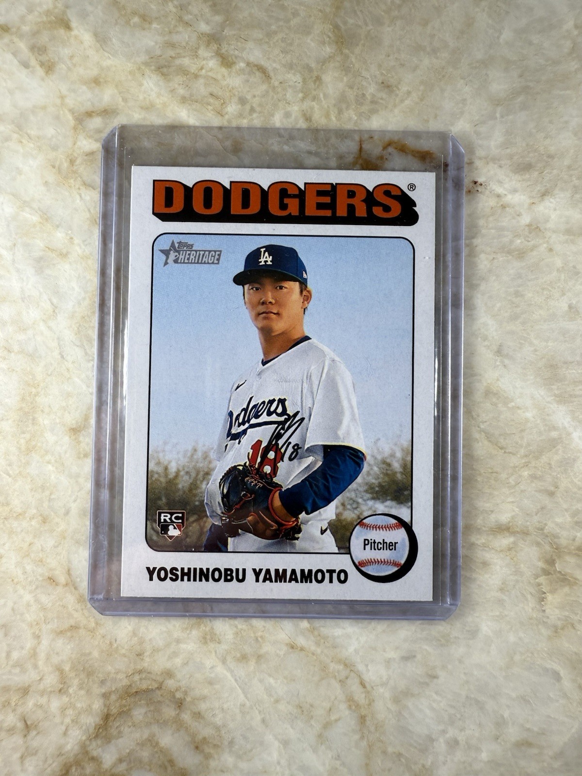 2024 Topps Heritage High Number - Yoshinobu Yamamoto #553 White Border (RC)