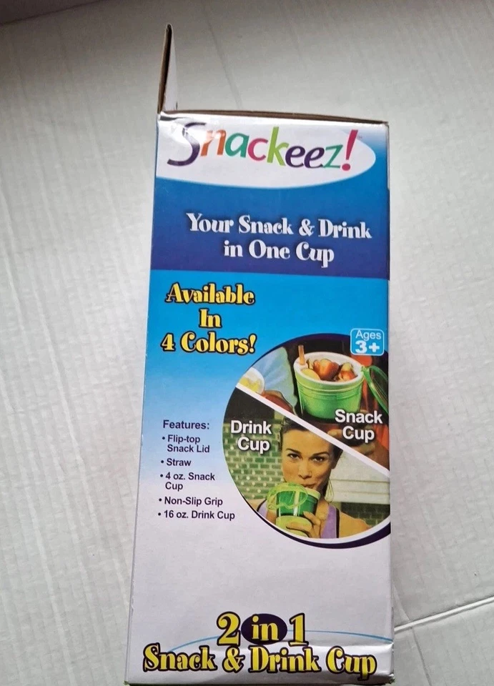 Snackeez 2 en 1 Bebida y Snack Taza Azul/Línea Verde Como Se Ve TV Nuevo con Caja Foto 4 de 4