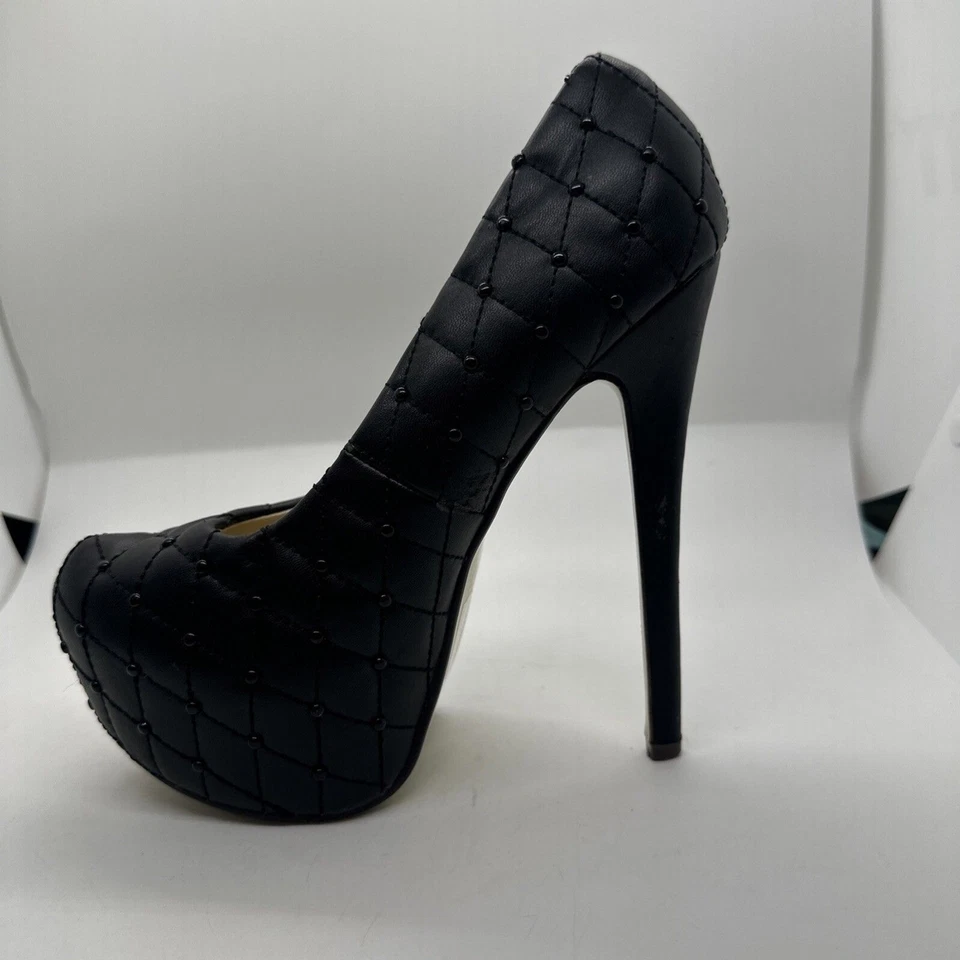 Cape Robbin CIARA-XKK-03 Platform High Heels Pumps Shoes Women's Size 7 Studded - Image 4 of 4