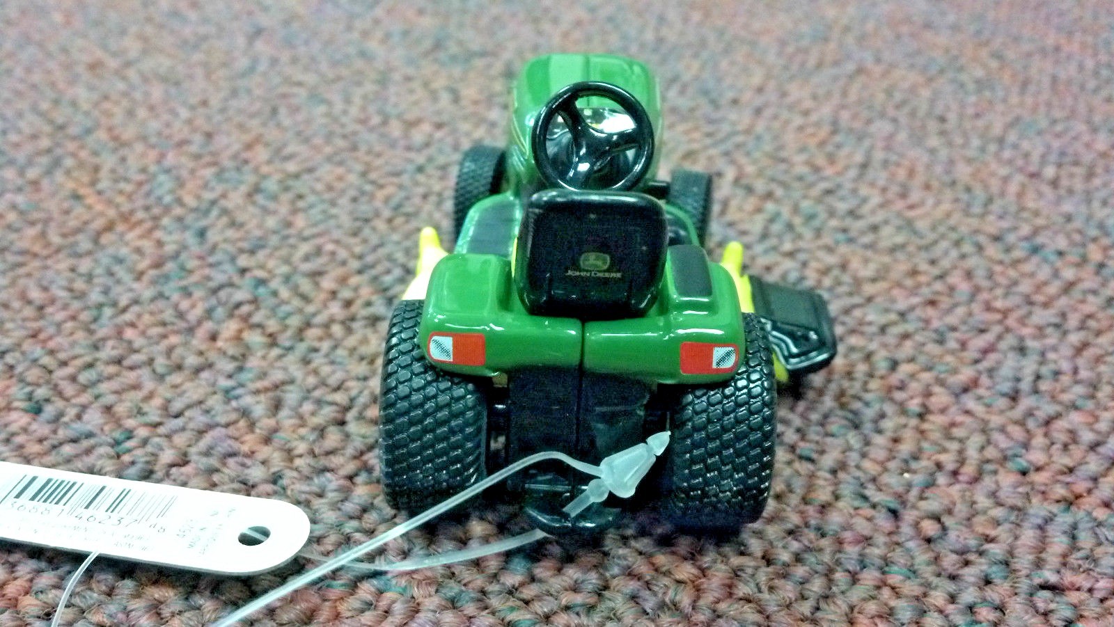John Deere, Very Cool, Riding Tractor, With Lawn Mower Deck, ERTL Quality, 1/32