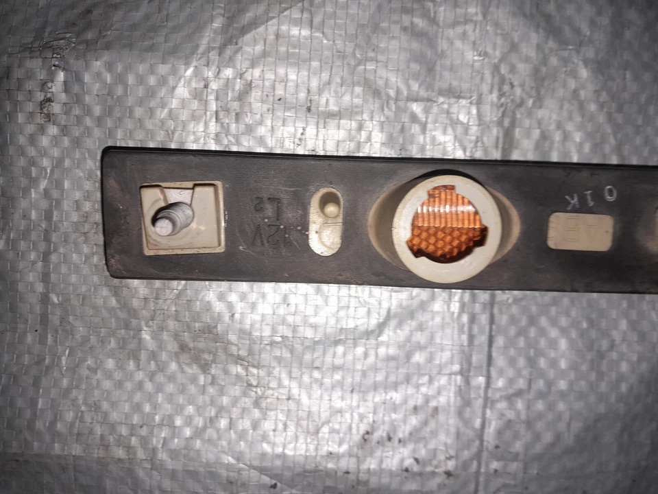 1991 -1995 Toyota MR2 Front Bumper FENDER MARKER MOLDING TRIM RIGHT PASSENGER RH Foto 3 de 4