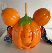 DISNEY PARKS MICKEY HALLOWEEN PUMPKIN Light Up Sipper Cup NEW