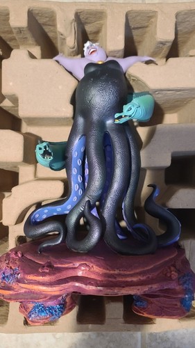 Disney Parks The Little Mermaid Ursula Light-Up Figure - 13" H - RETIRED - NEW - Picture 6 of 8