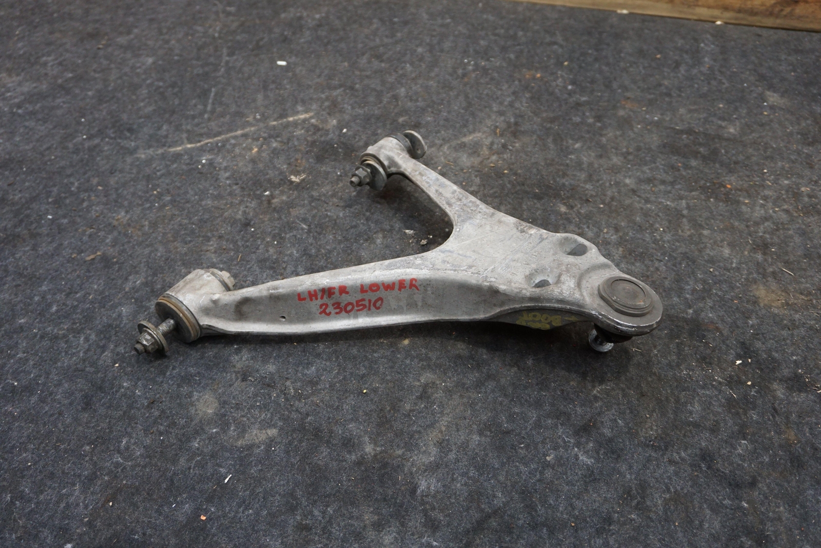 Front Left Lower Control Arm 20799884 Chevrolet Corvette Z06 C6 06 
