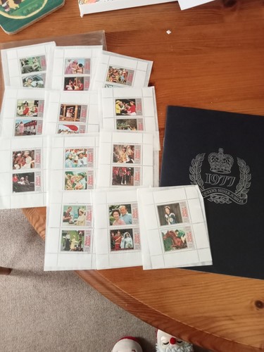 Queen's Silver Jubilee Elizabeth II 1977 Total Oil royal sticker stamps COMPLETE - Picture 7 of 7