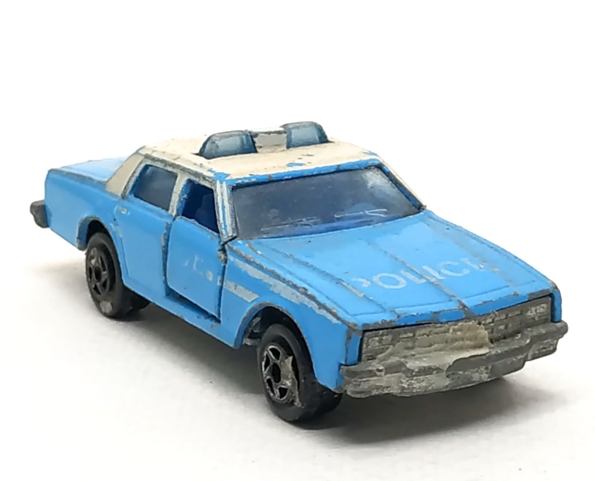 Majorette Chevrolet Impala Police 911 - Blue 1/69 (3