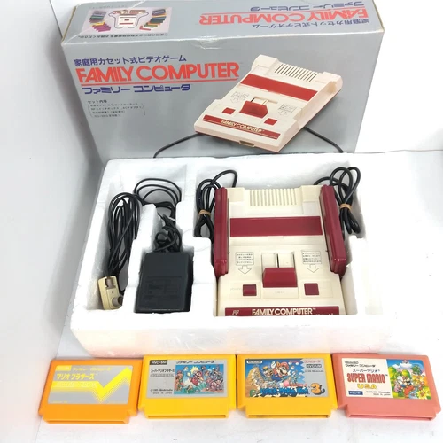 Nintendo Famicom Console Japan Boxed Bundle with 4 Mario Games 1983 NES HVC-001