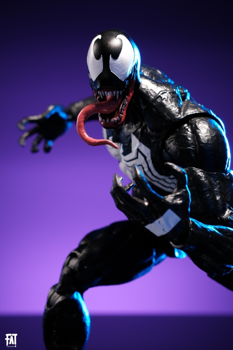 Customized 1/12 Painted Venom Head Carved Handmade Fit ML Action