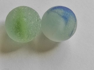 Genuine Seaham Sea (S926) 2 MARBLES BLUE / GREEN
