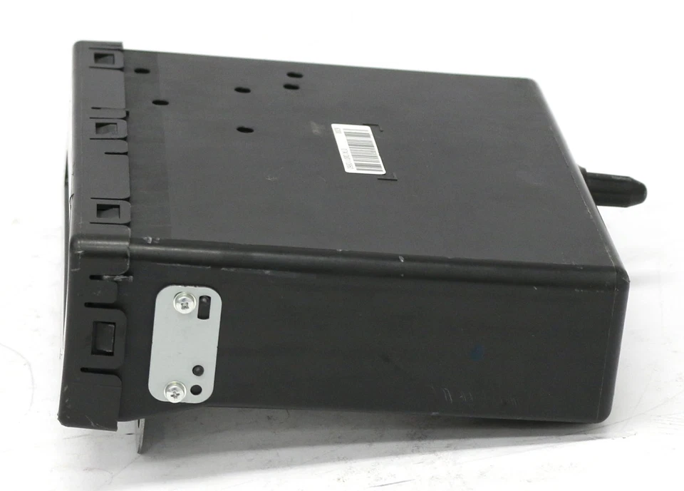 2014-2015 Chevrolet Tahoe GMC Yukon CD Player Part: 23118961 Option Code: TG5 - Image 4 of 4