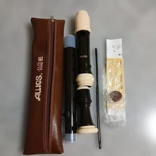 Solima Alrecorder E Alto Plastic Recorder Black & Cream Used with Case & Cleanin