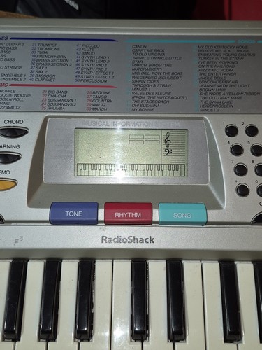 Vintage 90's RadioShack MIDI Keyboard MD-501 Lightweight Mini-Size Keys, Silver - Picture 6 of 22