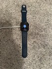 Apple Watch SE 40mm Black Aluminum Case Blue Silicone Band GPS 32GB Unlocked — photo 3