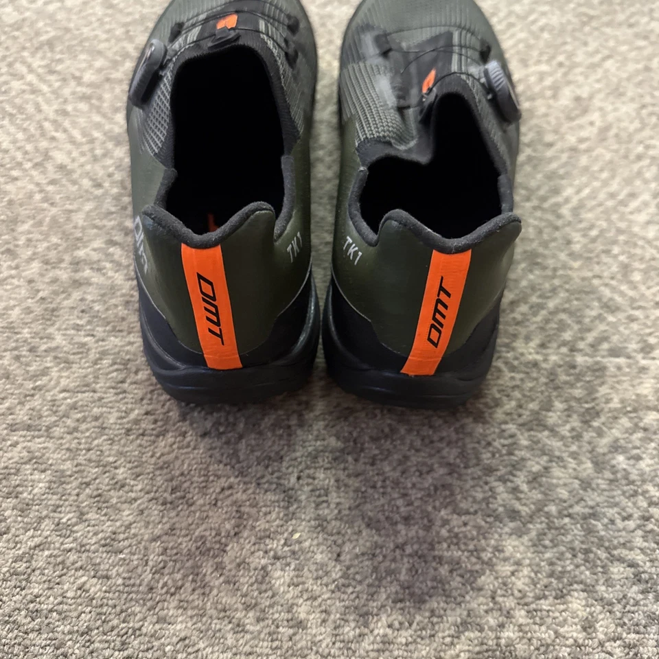 DMT TK1 Talla 45 ¡Nuevo! Foto 4 de 4