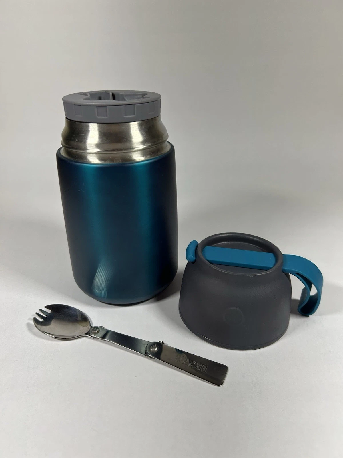 MAXSO Soup Food Hot Thermos 17 oz Vacuum Sealed Jar Spoon Lunch Used