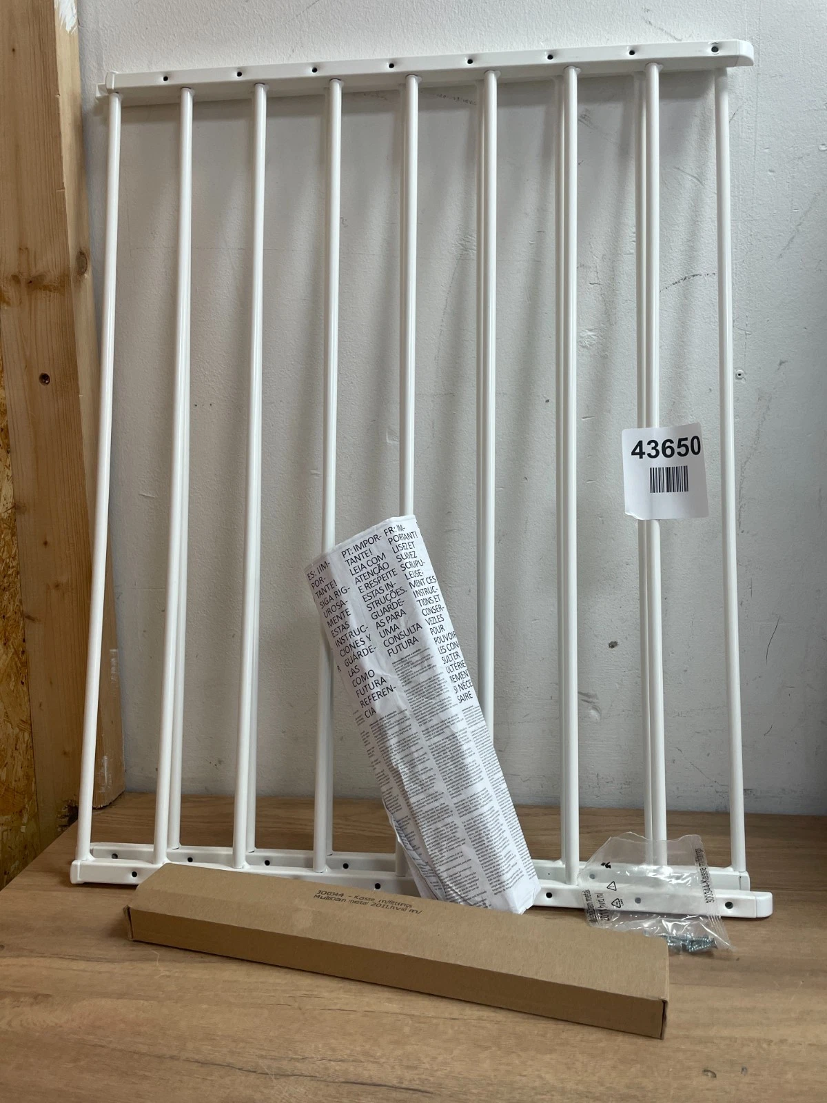 Baby Dan Multidan Extending Metal Safety Gate - White