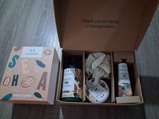 Body Shop Nourish & Flourish Shea Gift Box Set. Unused in Original Packaging.