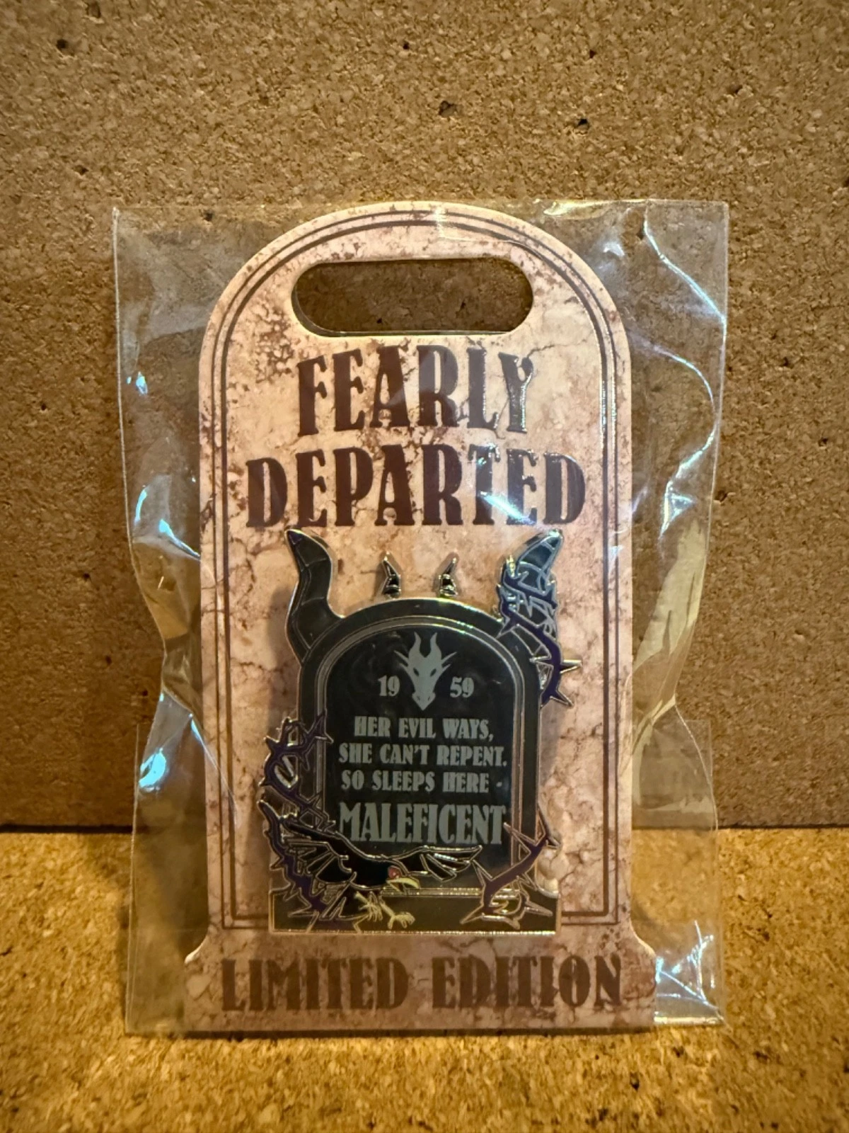 Disney Pin - 2021 Fearly Departed LE 5000 - Maleficent, Halloween