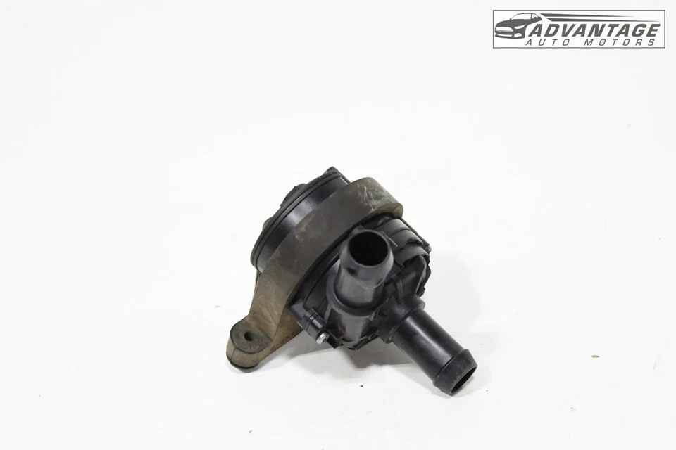 Lincoln Navigator 2018-2022 motor 3,5 L refrigeración climatización bomba de agua auxiliar OEM Foto 2 de 4