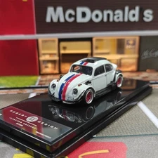 Inspire Model 1/64 Volkswagen Beetle RWB Robert Design White Diecast Car Model