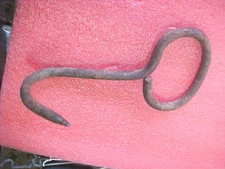 F1 vintage farm tool agriculture bale hook rusty cast iron 9.5" L great decor 