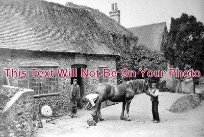 BK 750 - Blacksmith Arthur Holloway, Bradfield, Berkshire