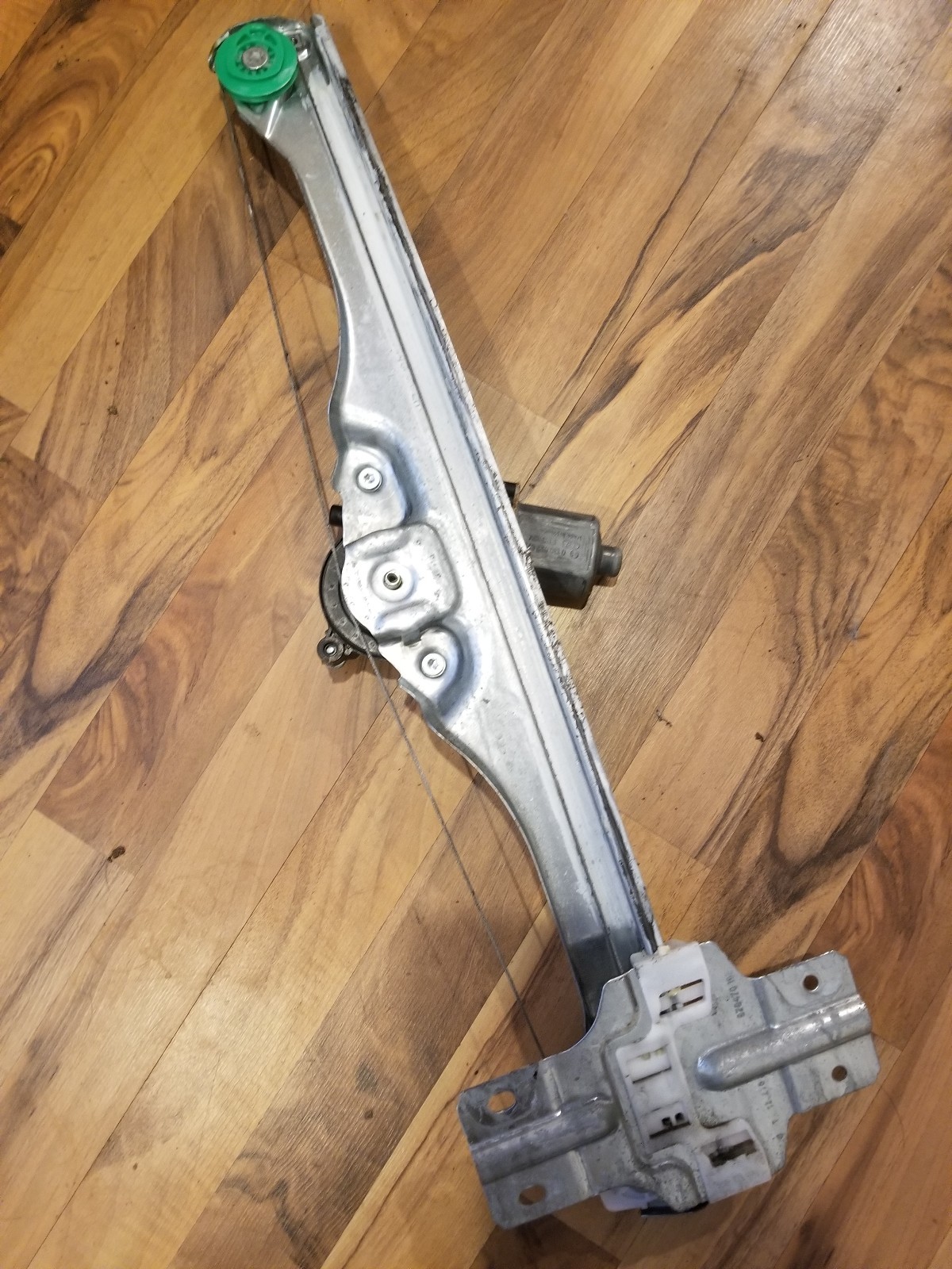 Rear Left Driver Side Window Regulator W Motor For Cadillac Chevrolet Gmc For Sale Online Ebay