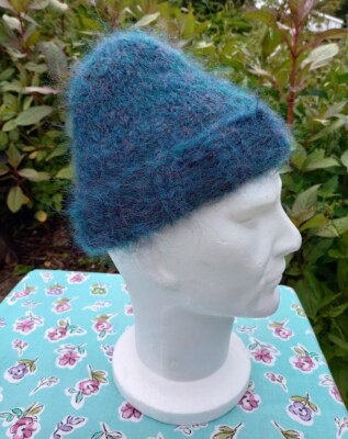 Mütze handgestrickt Mohair Beanie in Petrolblau.  Von mir entworfen und gestrickt.