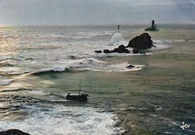 Postcard postcard 10x15cm BRITAIN Pointe du Raz bar fishing stamp. 1977