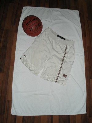 rn 56323 ca 05553 shorts