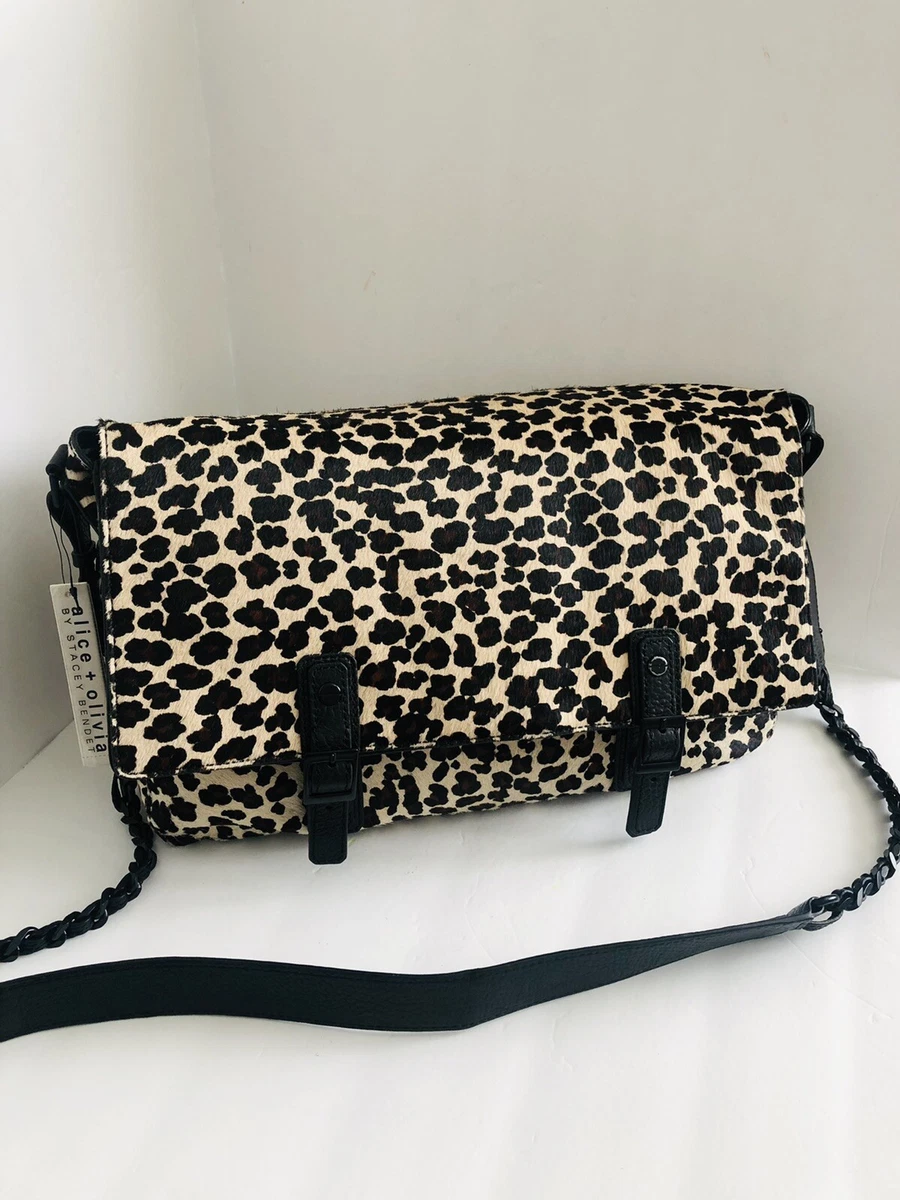 Olivia crossbody bag top