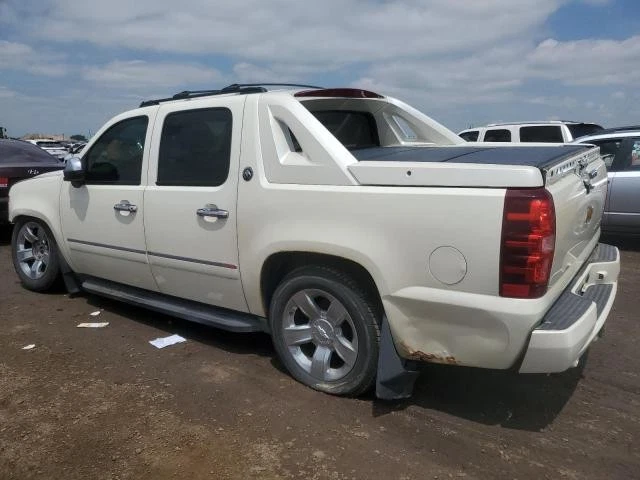 Used Glove Box fits: 2013 Chevrolet Avalanche 1500 Grade A Foto 2 de 4