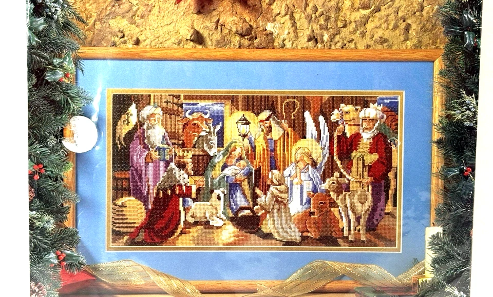 Vintage Bucilla Contado Punto de Cruz Bordado "Benes" Navidad Foto 3 de 4