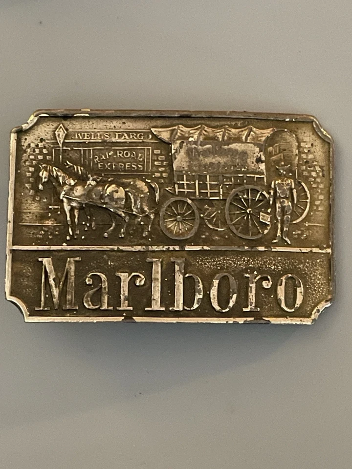 Vintage Marlboro Belt Buckle With Money Clip 1970s Brass Wells Fargo Stagecoach - Image 2 of 4