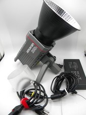 Amaran 200x LED Light