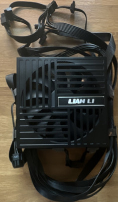 Lian Li RB0550B ATX Netzteil 550W 80 PLUS Bronze, 24 Pin, PCIe, SATA, Schwarz