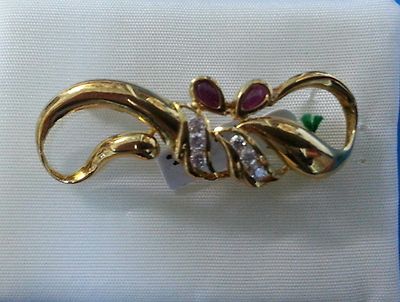 Broche En Or 18 Carats - Poids Net 7,3 Grammes, Occasion, Bijou Précieux