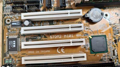 Chaintech 5TDM2 M101 Socket 7 Intel 430TX EDO/SDR Motherboard + Pentium 166 CPU - Picture 3 of 13