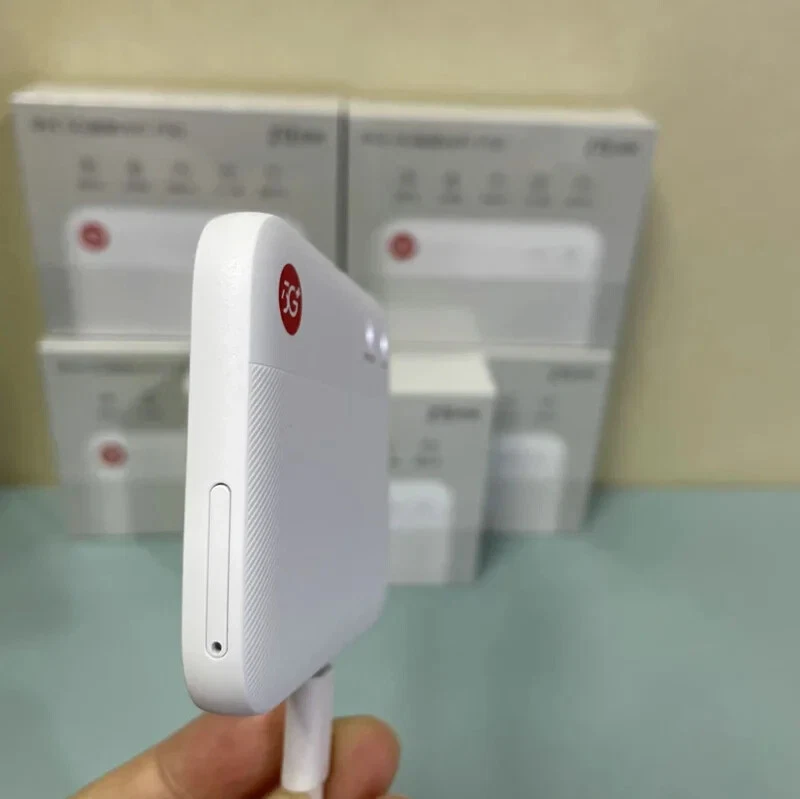 Original ZTE F50 5G Portable Wi-Fi Routers 5G Sub-6 SA/NSA N1/5/8/28/41/78 - Image 4 of 4