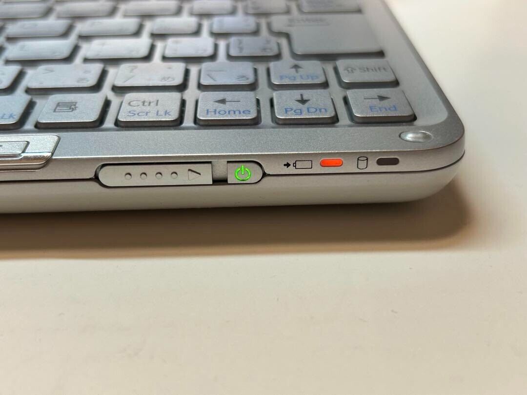 SONY VAIO Type P VGN-P70H white Japan USED working | eBay SONY VAIO Type P VGN-P70H white Japan USED working | eBay