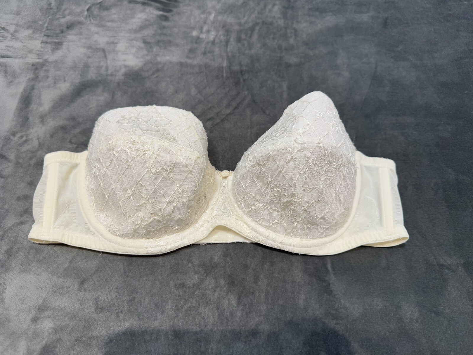 M&S Bra Underwired Padded Lace Detail Strapless Bra Size 38B White