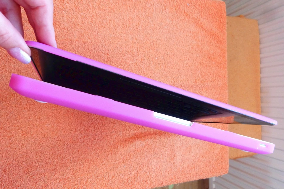 Apple MacBook Pro 2008 l 13 Zoll HD l LINUX Manjaro SSD l 8GB RAM GeForce I DVD! - Bild 4 von 4