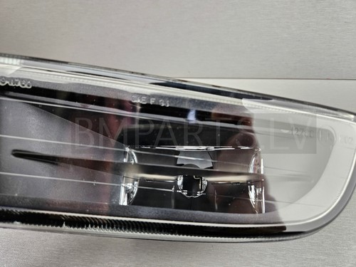 NEW GENUINE TYC BMW 7 SER E38 FOG LIGHTS FRONT LEFT 8352023 - Picture 11 of 12