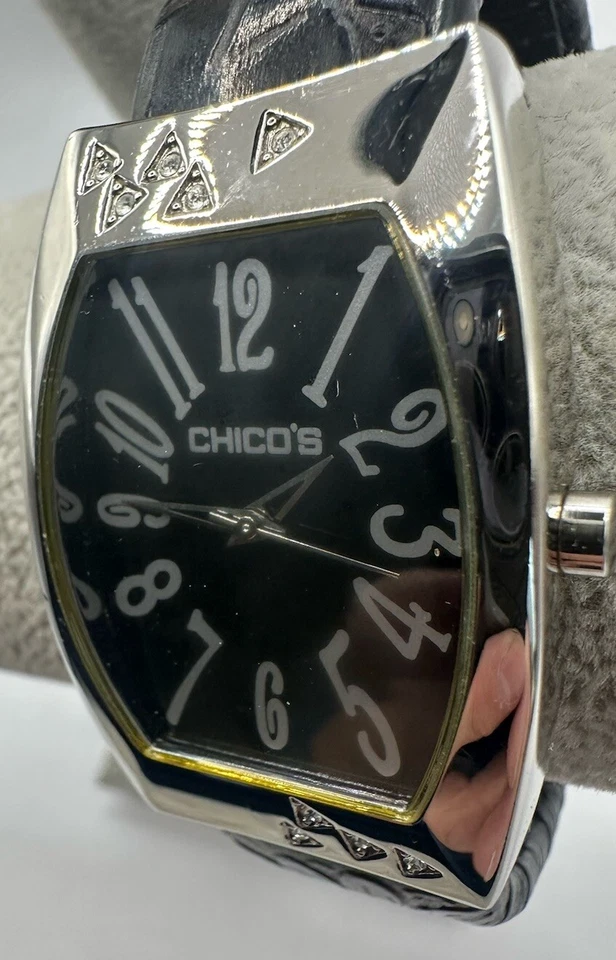 Reloj Chico's Mujer Brazalete Brazalete Batería Nueva Banda Negra 30MM 6.5" U Foto 2 de 4