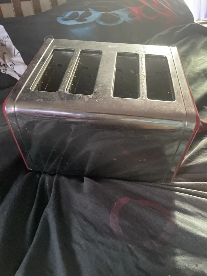 Torradeira Farberware 4 fatias com placa frontal de aço inoxidável, 1000 Watts, - Imagem 4 de 4