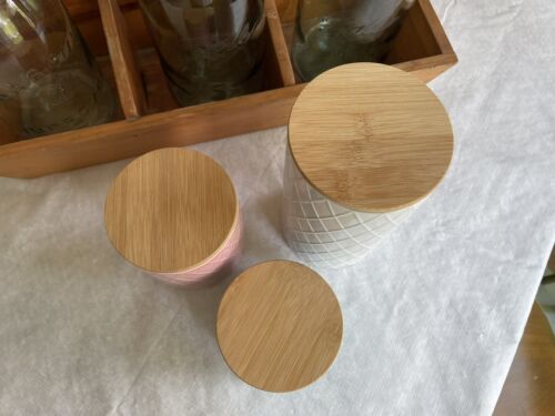 Lot of 3 Kitchen Storage Canisters Set Diamond Design Ceramic With Wooden Lids - Picture 4 of 6