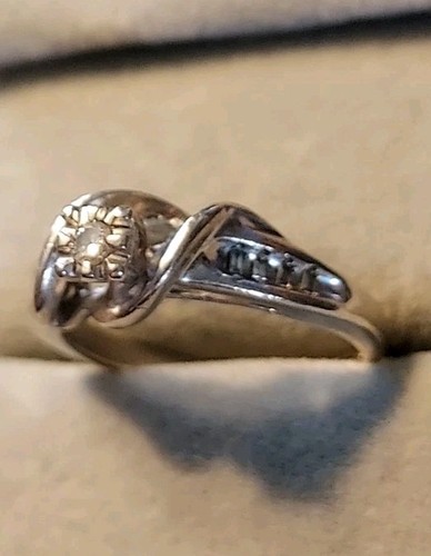 1/4 CT Vintage 925 Sterling Silver Genuine Diamond Ring-Size 7-Gift Box - Picture 2 of 7
