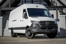 2026 MERCEDES-BENZ SPRINTER Cargo 170 EXT