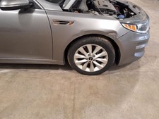 Wheel 17x7 Alloy 10 Spoke With Fits 16-18 Optima 1735631 Wheel 17x7 Alloy 10 Spoke With Fits 16-18 Optima 1735631