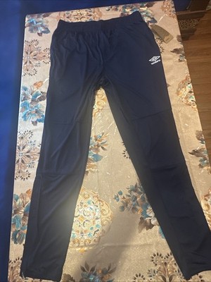 Brand New Official Umbro Men s Training Pants (UUM1 UAlA) Mens Size ( M ) $40